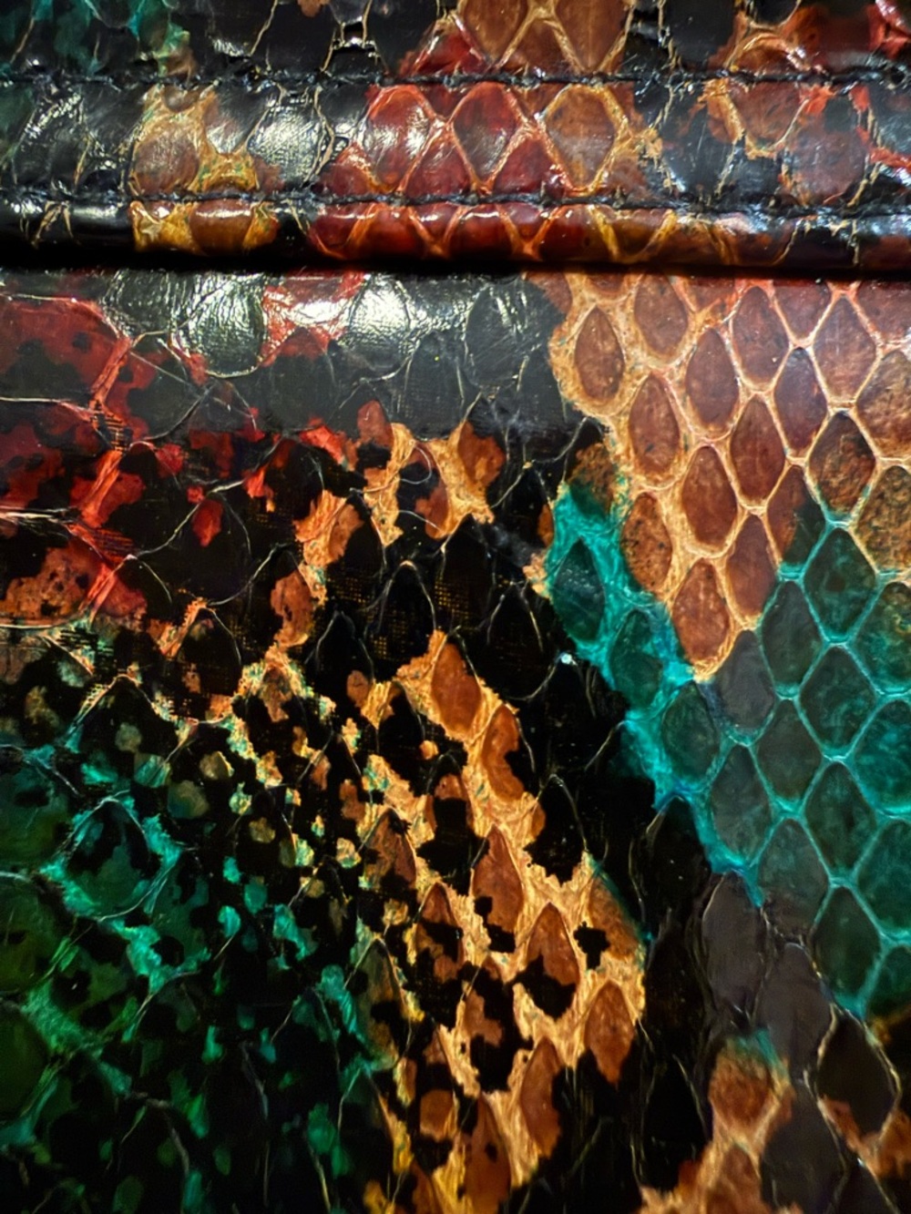 VINTAGE J. Renee Black Snakeskin Crossbody Bag - NO CA SHIPPING - Picture 7 of 13
